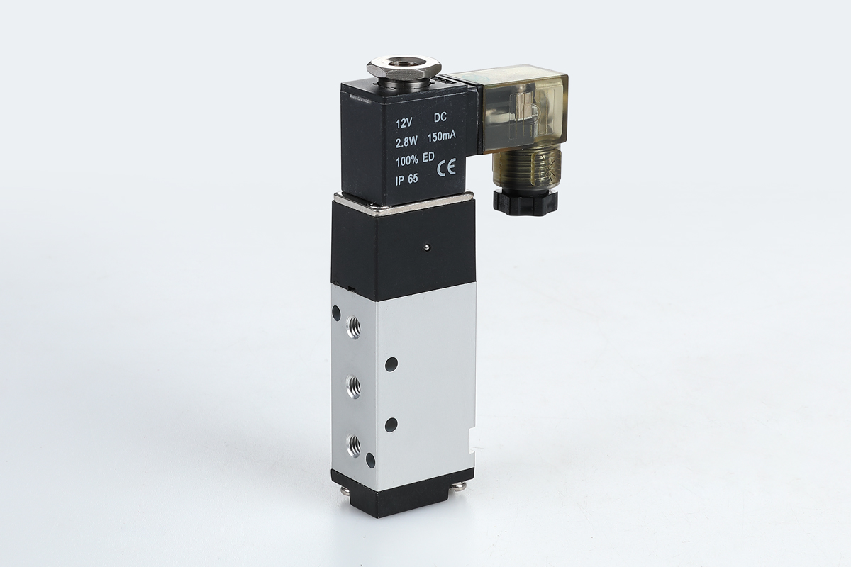 Pneumatic Solenoid Valve 4V-4 Pneumatic Solenoid Valve (5 port-2 way、5 port-3 way) 4V100 Series